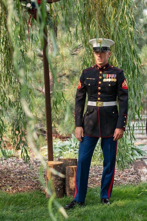 Marine groom in dress blues beneath the Grandmother Willow at On Collin's Pond